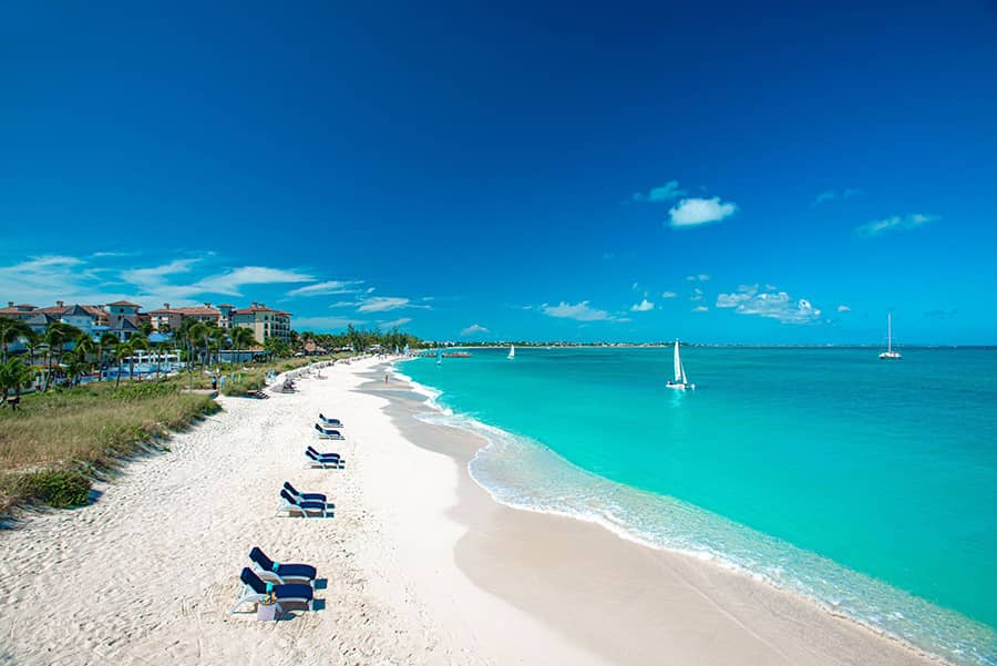 Top 10 most beautiful beaches in the world that you should visit at least once in your lifetime