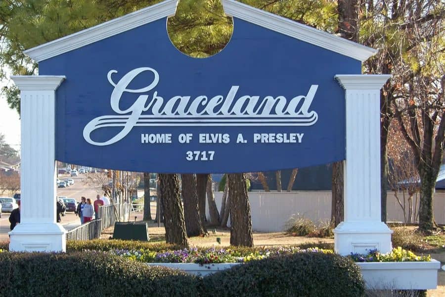 What city is home to Graceland?